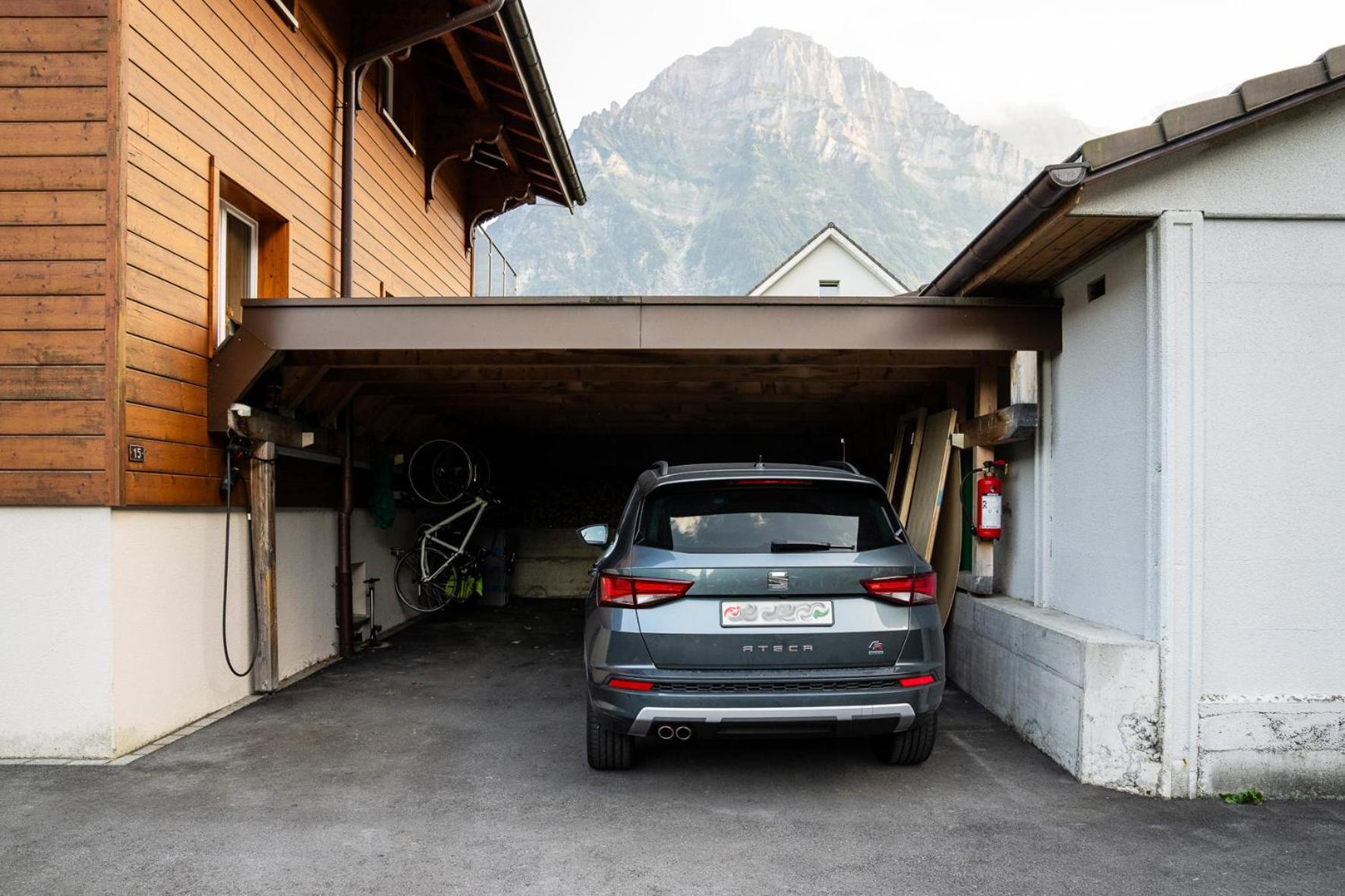 Apartamento Glarner Bed Netstal Exterior foto